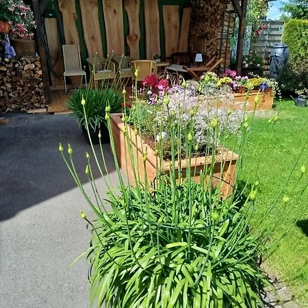Greifenbach, Gartennutzung, Haustiere Willkommen
